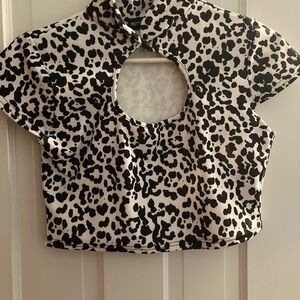 PrettyLittleThing Leopard Print Black and White Women's Top w/ Cut out Size US 8